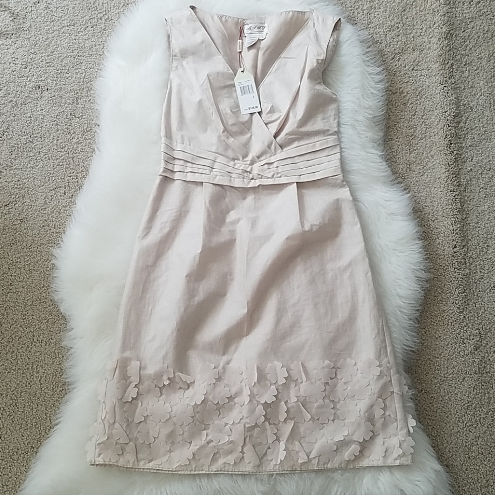 NWT MSSP Tan petal trim dress